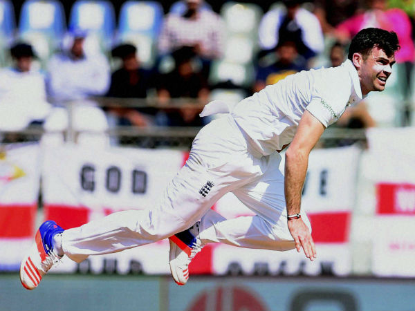 ஜேம்ஸ் ஆண்டர்சன் 