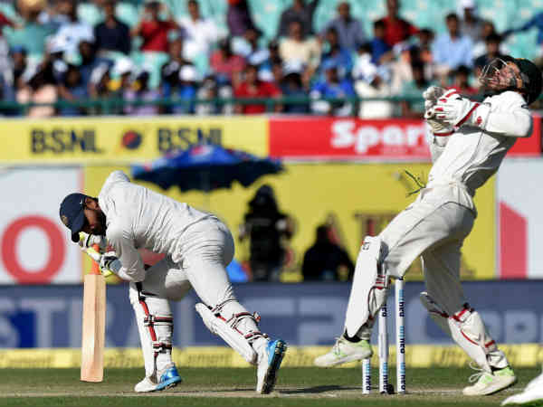 தொடர்ந்த ஜோடி 