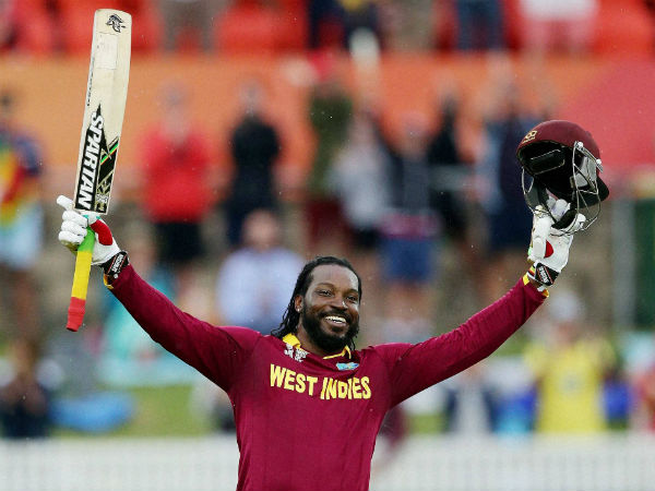 சிக்சர் மன்னன்