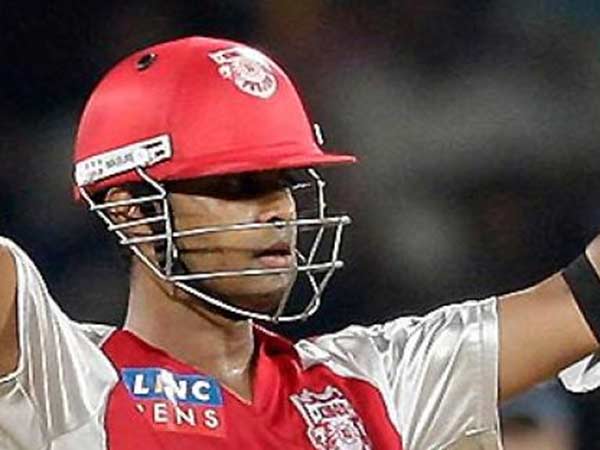 ஓட விட்டு அடித்தார்