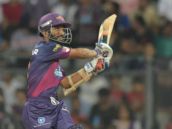  சிக்சர் பறந்தது