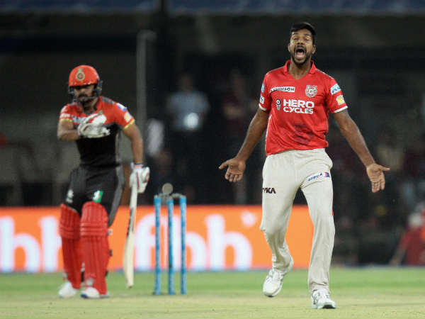 8 விக்கெட் வித்தியாசத்தில் தோல்வி 