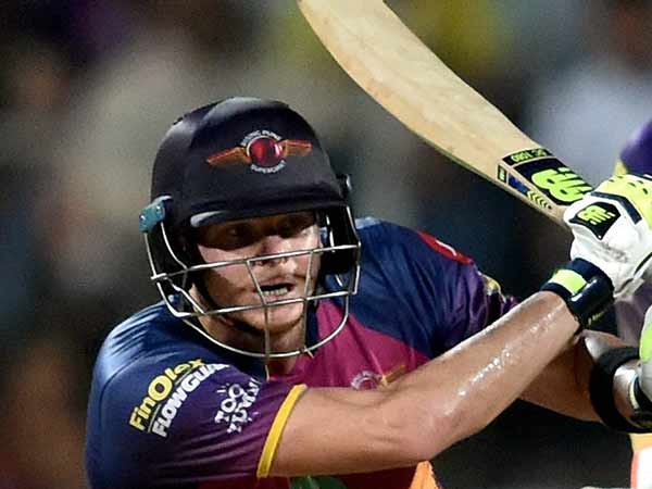 ஆறுதல் பரிசு: 