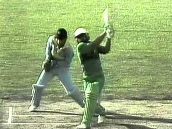 முதல் சந்திப்பு 85ல்