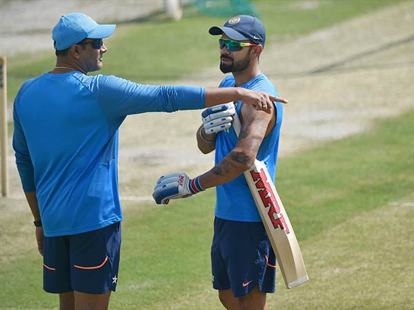 கோஹ்லி - கும்ப்ளே கலாட்டா 