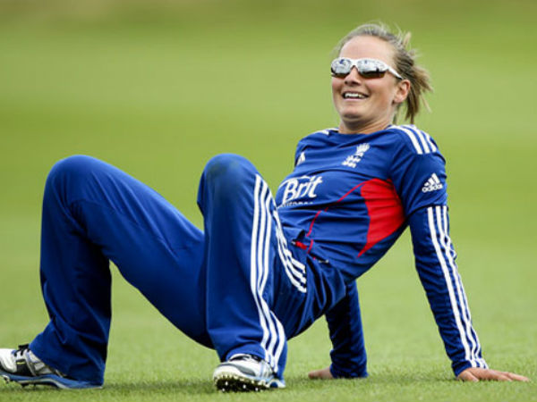 ஆல் ரவுண்டர் பாஸ்