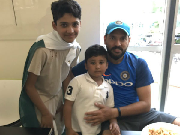 சிரித்து பேச்சு