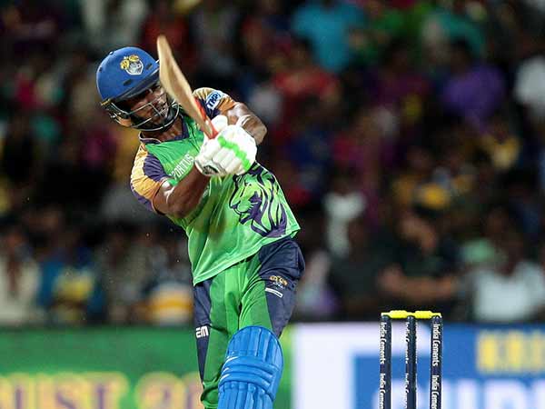 கோவை பேட்டிங் சொதப்பல்