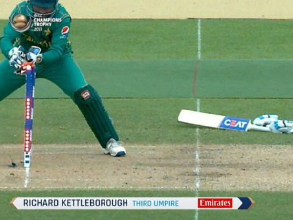 ரன்அவுட், ஸ்டெம்பிங் 