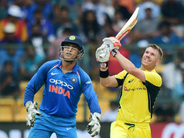 டேவிட் வார்னர் அதிரடி 