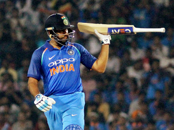 227 ரன்கள் குவித்த இந்தியா 