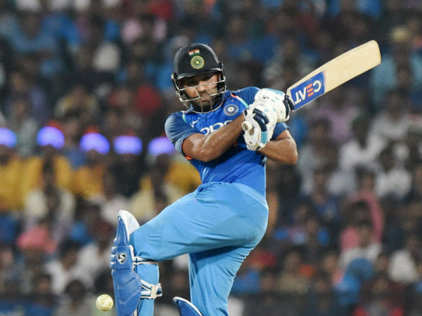 42 இன்னிங்ஸில் 2,000 ரன்கள் 