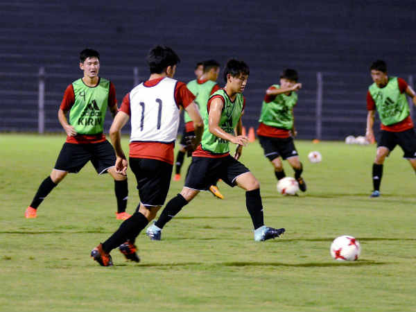 6 ஊர்களில் போட்டிகள் 6 ஊர்களில் போட்டிகள்