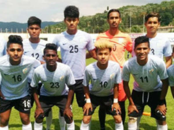 பயணச் செலவுக்கு காசில்லாமல் கஷ்டம்