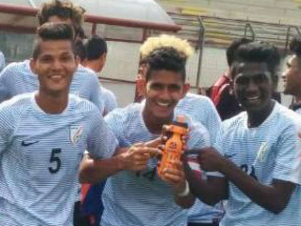 பணப் பிரச்சினையால் விளையாட முடியாத நிலை