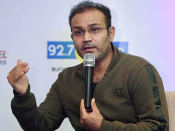 ஷேவாக் விளாசல் 