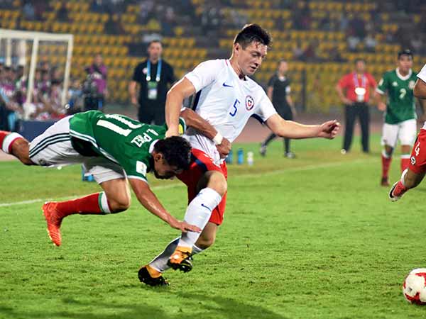 கிரிக்கெட்டுக்குப் போட்டியாக வளரும் கால்பந்து