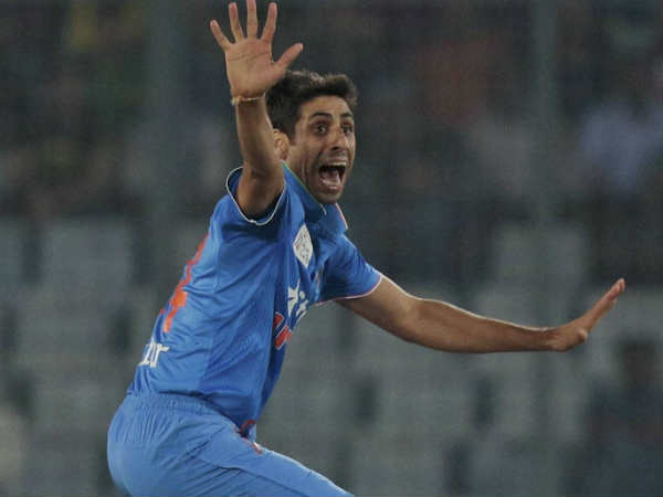  நெஹ்ராவிற்கு பிசிசிஐ ஃபேர்வெல் 