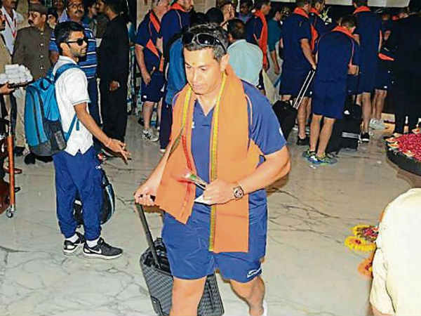  தவறாக எழுதப்பட்ட பெயர் 