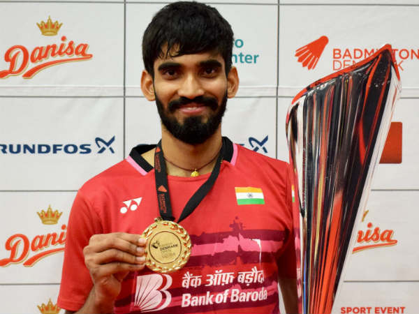  சாம்பியன் பட்டம் பெற்றார் ஸ்ரீகாந்த் 