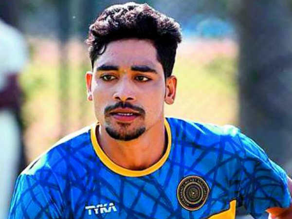  அணியில் தொடர்வாரா 