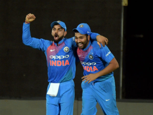  கிரிக்கெட் போட்டியில் சேட்டை செய்த சேட்டன்கள் 