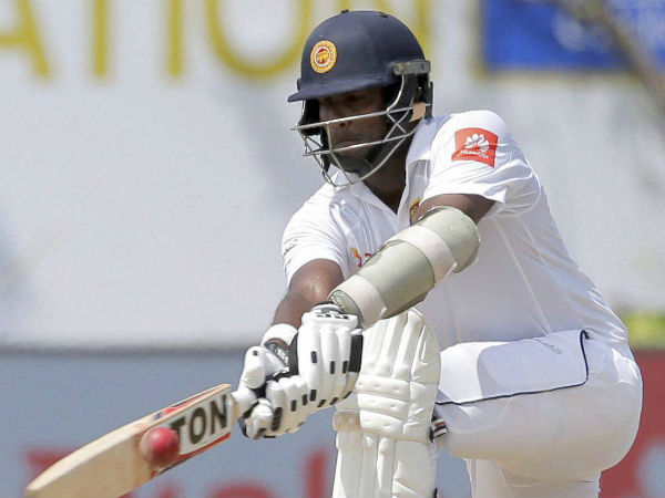 ஸ்டீவ் ஸ்மித் இப்படி செய்தார் ஸ்டீவ் ஸ்மித் இப்படி செய்தார்