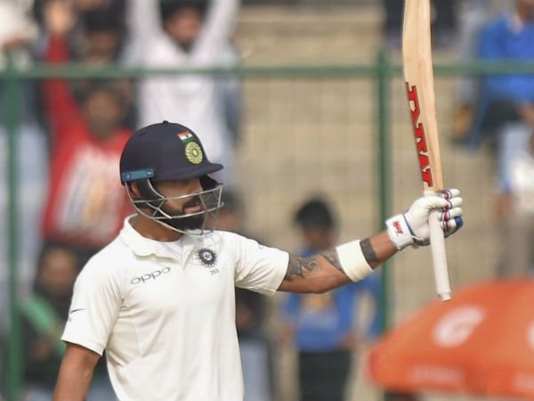 நிறைய பவுலர் 