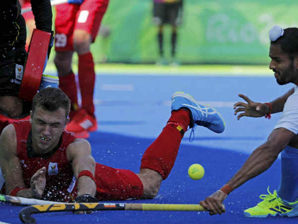 வலுவான பெல்ஜியத்துடன் மோதல்