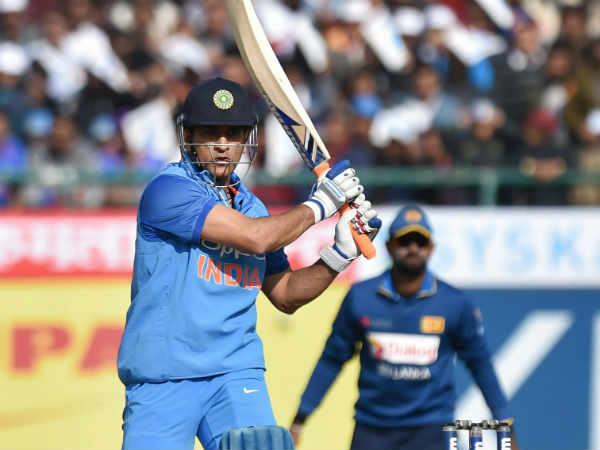 கலக்கிய டோணி 