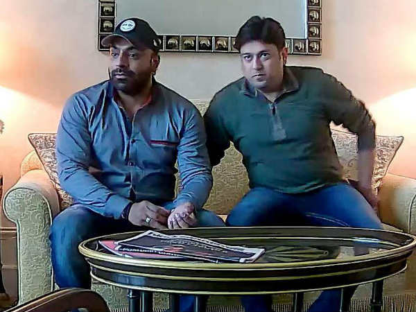 ரகசிய வீடியோ 