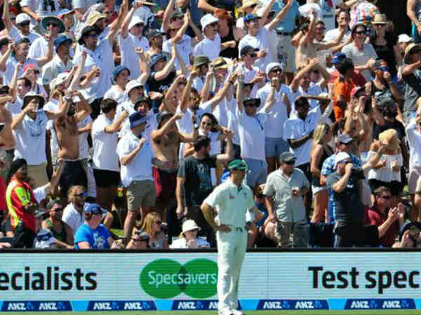 முதலில் ஸ்கிரிப்ட் 