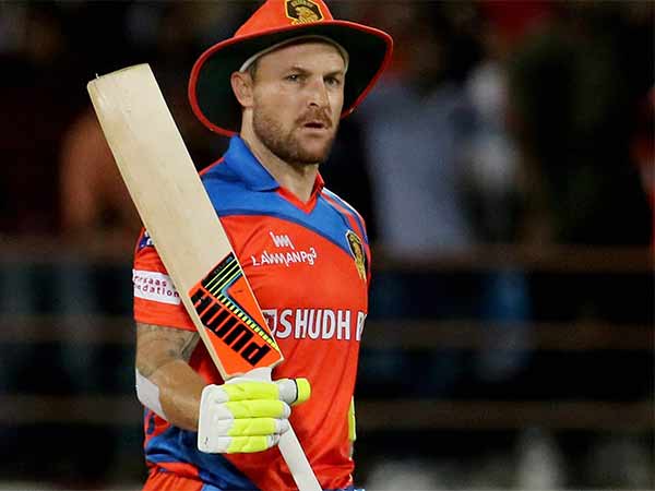 மெக்குலம் 