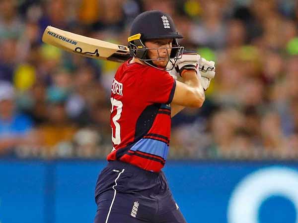 பட்லரை ஈர்த்த ரசிகர்கள் 