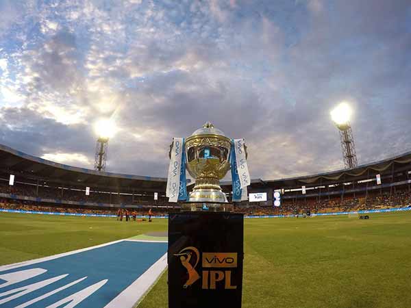 IPL 2018: Mumbai Indians to take on Chennai Super Kings in opener on April 7 IPL 2018: Mumbai Indians to take on Chennai Super Kings in opener on April 7