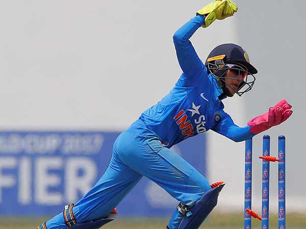 மகளிர் அணிக்கு சோகம்