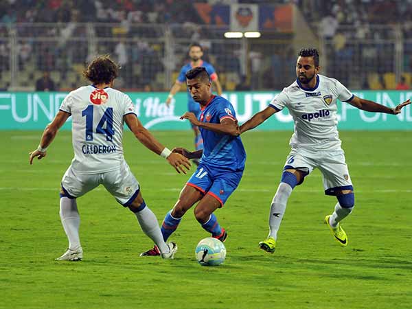 சென்னையும் கோவாவும் மோதுகின்றன