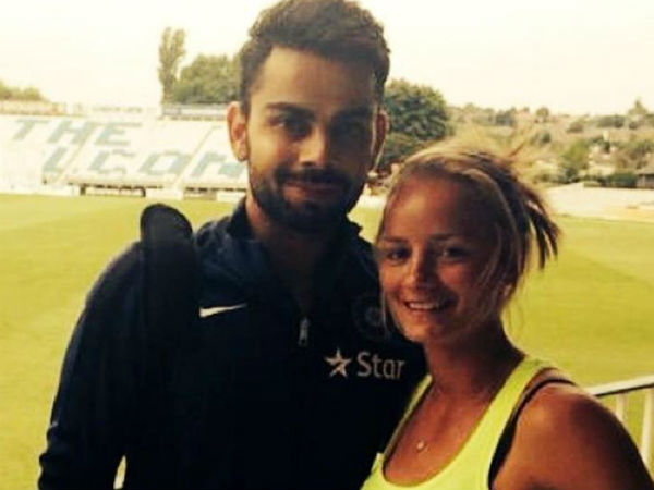 இரண்டாவது சதம் அடித்தார்