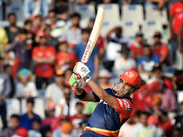 டெல்லி அணியில் மாற்றம் 