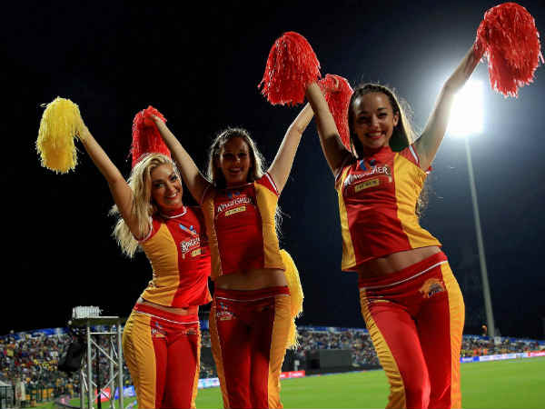 குறைவான சம்பளம் 