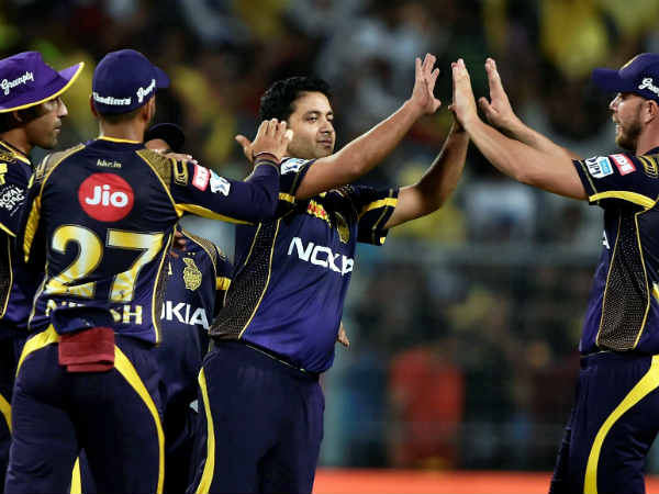 கலக்கினார் டிவில்லியர்ஸ் 