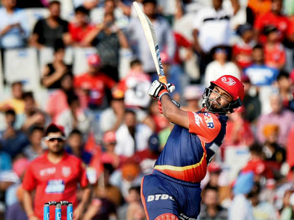 டெல்லி பேட்டிங் 