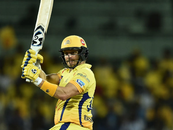 எத்தனை ரன்கள் எடுத்தார் 