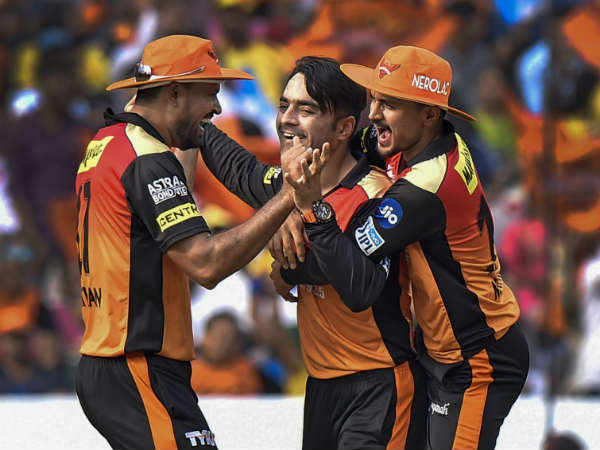 முதல் பேட்டிங் 