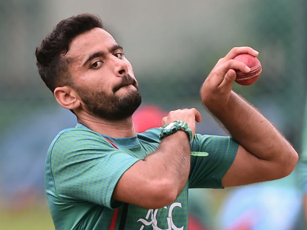  ரஷீத் கான் சுழல்