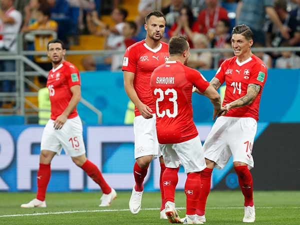  பாராட்டுக்குரிய சுவிட்சர்லாந்து 