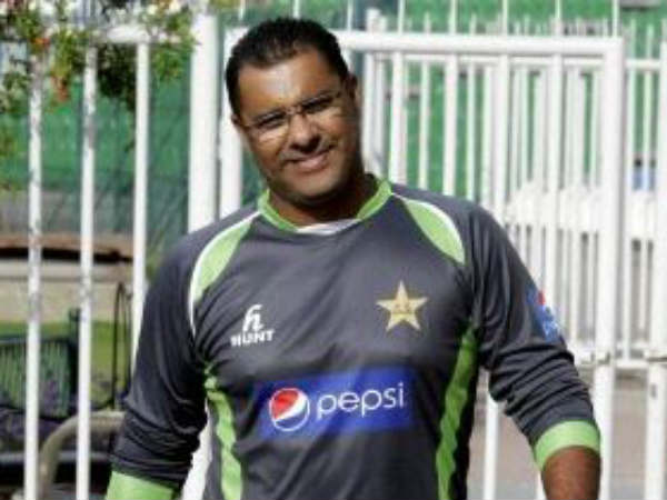 வக்கார் யூனிஸும் எதிர்ப்பு