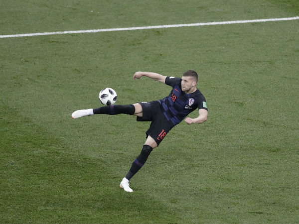 காலிறுதிக்கு நுழைவது யார் 