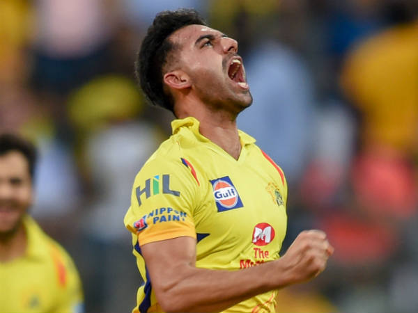 தீபக் சாஹர் சாதனை