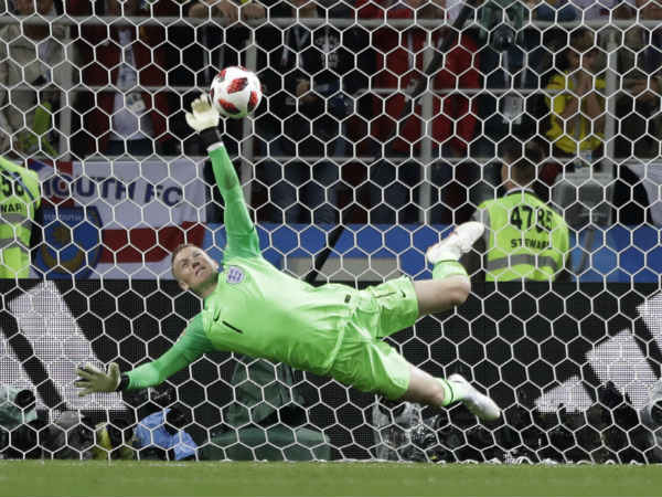 இங்கிலாந்து கடந்த வந்த பாதை 